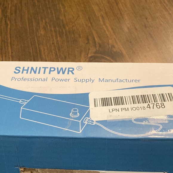 Adjustable Power Adapter- NWT - Picture 9 of 9